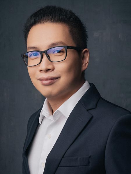 Dr James Wee
