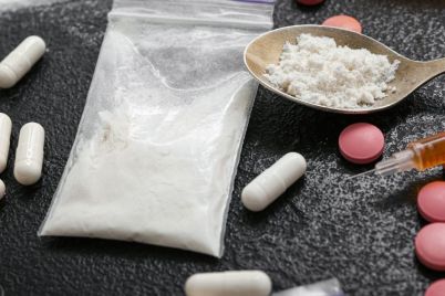2-doctors-charged-for-drug-party.jpg