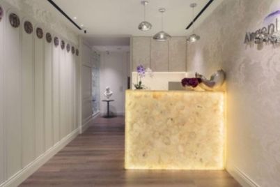 Argent-Plastic-Surgery-Clinic-Front-Desk.jpg