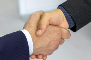 AstraZeneca, Roche Expand Digital Pathology in Asia