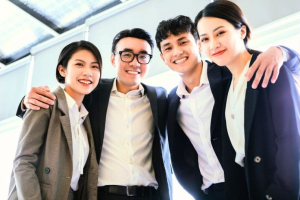 How-To-Promote-Wellness-In-The-Workplace-1024x536
